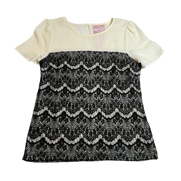 Romeo & Juliet Couture Crewneck Lace Chiffon Blouse Size Small NEW Lightweight - Picture 1 of 10